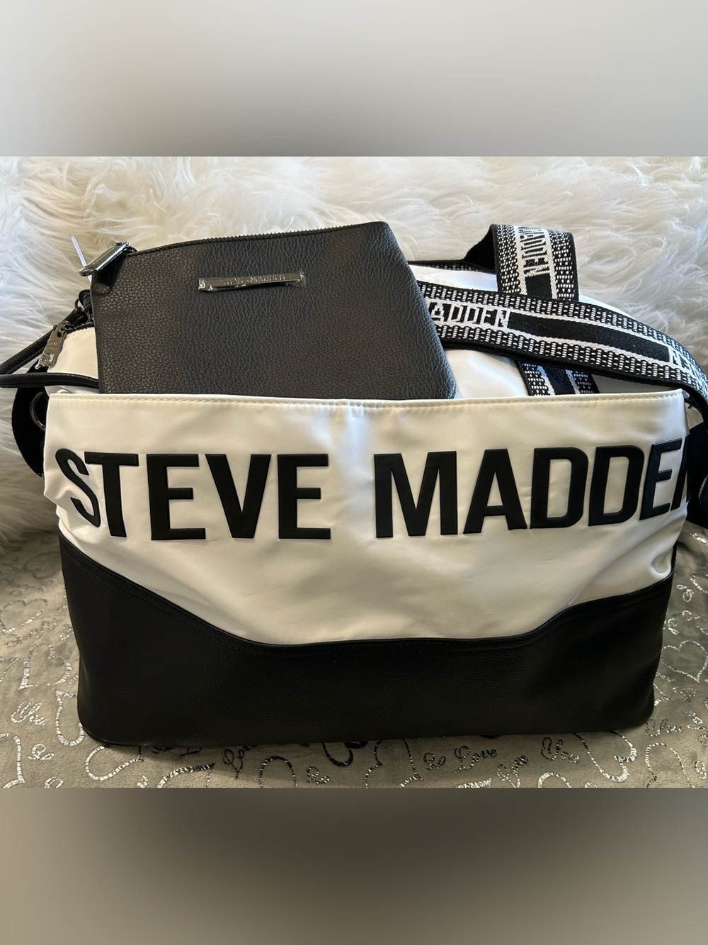 NWT Steve Madden, Jumbo, Black and White, Multi Pocketed BGymm Duffel Weekender